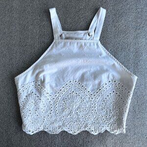 Abercrombie & Fitch White Eyelet Crop Tank w/Ribbon Tie Size: M